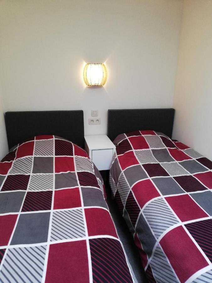 Budgetroom Lommel Dış mekan fotoğraf